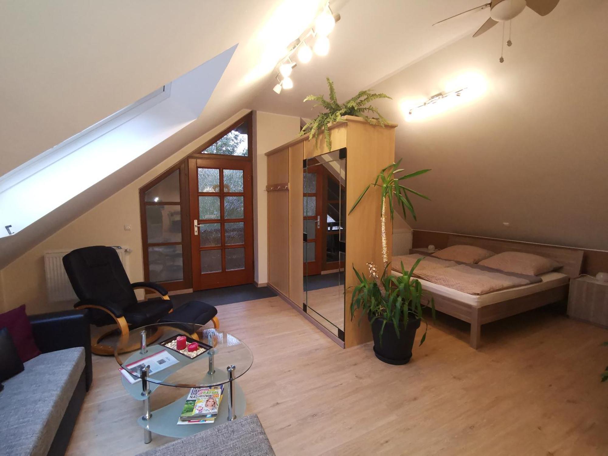 Studio Und Apartment Auf Dem Pferdehof Burgpreppach Exterior photo
